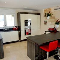 Villa in Spain, Catalunya, Girona, 350 sq.m.