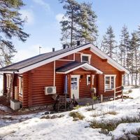 Дом у озера, в пригороде, в лесу в Финляндии, Лаппенранта, 79 кв.м.