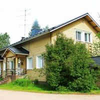 Hotel by the lake, in the suburbs, in the forest in Finland, Lappeenranta, 600 sq.m.