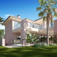 Villa in the mountains, in the suburbs, at the seaside in Spain, Andalucia, Marbella, 550 sq.m.