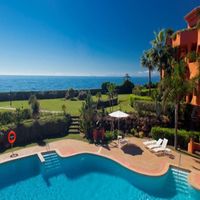 Apartment at the seaside in Spain, Andalucia, Marbella, 186 sq.m.