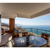 Apartment at the seaside in Spain, Andalucia, Malaga, 95 sq.m.