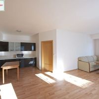 Квартира в Чехии, Прага, Летняны, 86 кв.м.