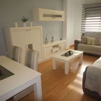 Квартира у озера, в пригороде в Испании, Валенсия, Аликанте, 110 кв.м.