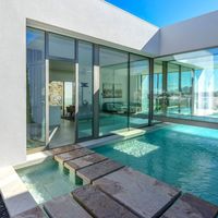 Elite real estate by the lake, in the suburbs in Spain, Comunitat Valenciana, Alicante, 200 sq.m.