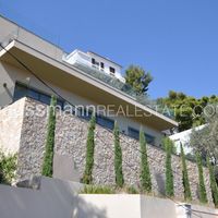 House in France, Villefranche-sur-Mer, 200 sq.m.