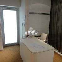 Офис в большом городе в Чехии, Прага, Винограды, 110 кв.м.