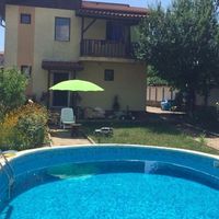 Дом в Болгарии, Несебр, 162 кв.м.