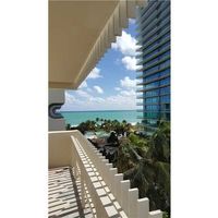 Апартаменты в США, Флорида, Бэл-Харбор, 217 кв.м.