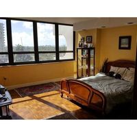 Апартаменты в США, Флорида, Бэл-Харбор, 217 кв.м.