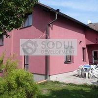 Дом в Чехии, Прага, Долни Почернице, 145 кв.м.