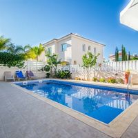 Villa at the seaside in Republic of Cyprus, Protaras, 117 sq.m.