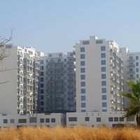 Apartment in the big city in United Arab Emirates, Dubai, 45 sq.m.