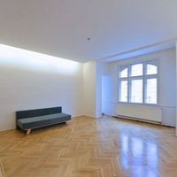 Квартира в Чехии, Прага, Винограды, 95 кв.м.