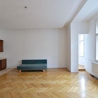 Квартира в Чехии, Прага, Винограды, 95 кв.м.