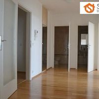 Квартира в Чехии, Прага, Холине, 185 кв.м.