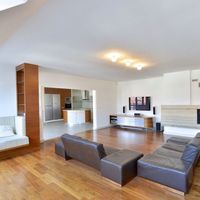 Квартира в Чехии, Прага, Велеславин, 193 кв.м.