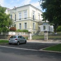 Villa in the big city Czechia, Ustecky region, Teplice, 1980 sq.m.