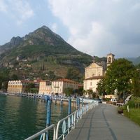 Apartment in the village, by the lake in Italy, Lombardia, Brescia, 90 sq.m.