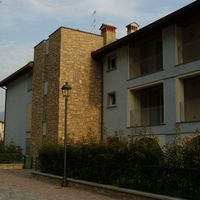 Apartment in the village, by the lake in Italy, Bergamo, 100 sq.m.