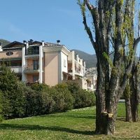 Апартаменты в деревне, у озера в Италии, Бергамо, 130 кв.м.