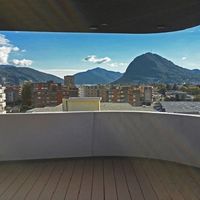 Penthouse in the mountains, at the seaside in Switzerland, Lugano, 209 sq.m.