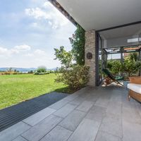 Villa in Italy, Lombardia, 650 sq.m.