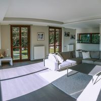 Villa in Italy, Lombardia, Varese, 270 sq.m.