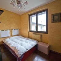 Apartment in Italy, Lombardia, 200 sq.m.