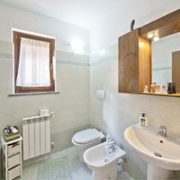 Апартаменты в Италии, Ломбардия, 130 кв.м.