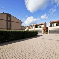 Апартаменты в Италии, Ломбардия, 130 кв.м.