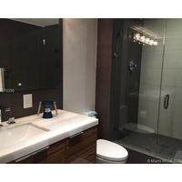Apartment in the USA, Florida, Bal Harbour, 181 sq.m.