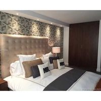 Apartment in the USA, Florida, Bal Harbour, 181 sq.m.