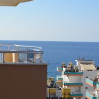 Apartment at the seaside in Turkey, Alanya, 117 sq.m.