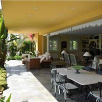 Chalet in the suburbs in Spain, Comunitat Valenciana, 550 sq.m.