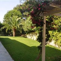 Chalet in the suburbs in Spain, Comunitat Valenciana, 550 sq.m.