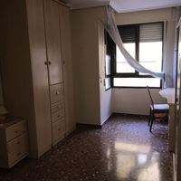 Квартира в большом городе в Испании, Валенсия, Кастельонет, 120 кв.м.