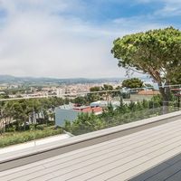 Villa at the seaside in Spain, Catalunya, Girona, 300 sq.m.