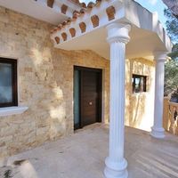 Вилла в лесу, у моря в Испании, Валенсия, Деэса де Кампоамор, 460 кв.м.