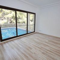 Вилла в лесу, у моря в Испании, Валенсия, Деэса де Кампоамор, 460 кв.м.