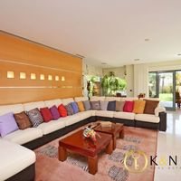 Вилла в пригороде в Испании, Валенсия, Аликанте, 900 кв.м.