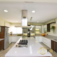 Вилла в пригороде в Испании, Валенсия, Аликанте, 900 кв.м.