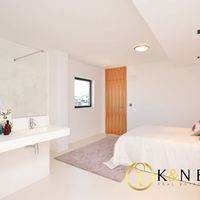 Пентхаус в большом городе, у моря в Испании, Валенсия, Бенидорм, 342 кв.м.