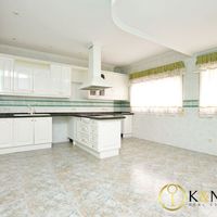 Penthouse at the seaside in Spain, Comunitat Valenciana, Alicante, 450 sq.m.