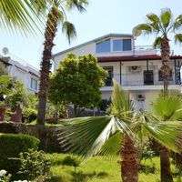 Villa at the seaside in Turkey, Mahmutlar, 150 sq.m.