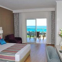 Отель (гостиница) на спа-курорте, у моря в Турции, Анталья, 15000 кв.м.