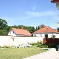 Hotel at the spa resort, by the lake in Hungary, Heviz, 880 sq.m.