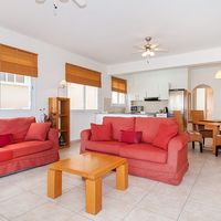 Flat in Republic of Cyprus, Eparchia Pafou, 100 sq.m.