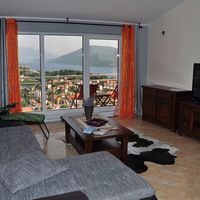 House in Montenegro, Herceg Novi, Herceg-Novi, 320 sq.m.