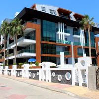 Apartment at the seaside in Turkey, Alanya, 98 sq.m.